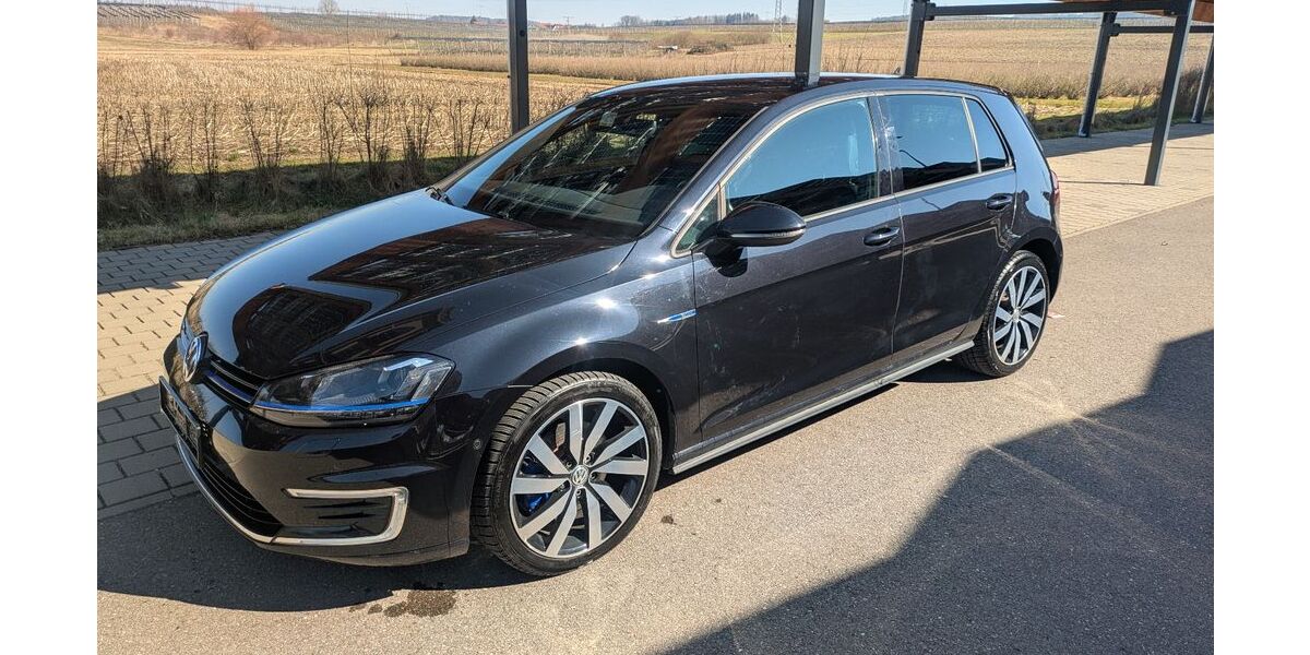 VW Golf 149.900 km 12.000 &euro; Friedrichshafen 88048