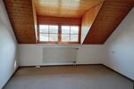 Stilvolle, neuwertige 3-Zimmer-DG-Wohnung mit Balkon und Einbauküche - Appartement Baindt Schachen | Angebot:26633728