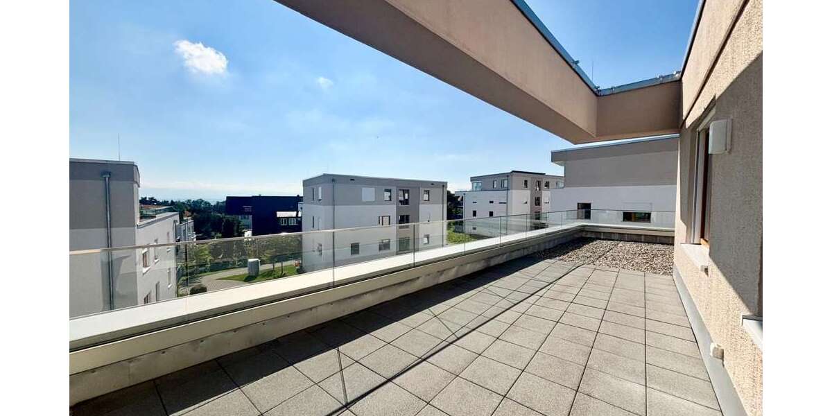 Etagenwohnung Friedrichshafen Niederholz - 3 Zimmer, 100 m&sup2;, 1.700&euro; | Angebot:27033576