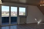 Stilvolle, neuwertige 3-Zimmer-DG-Wohnung mit Balkon und Einbauküche - Appartement Baindt Schachen | Angebot:26633728